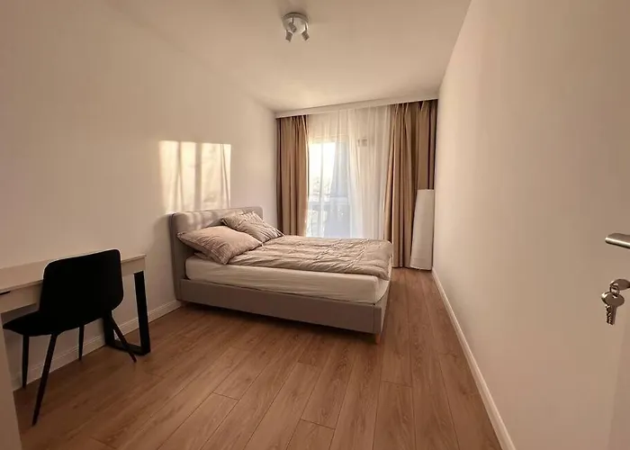 Kaskady Modern Apartment - Close To The Center