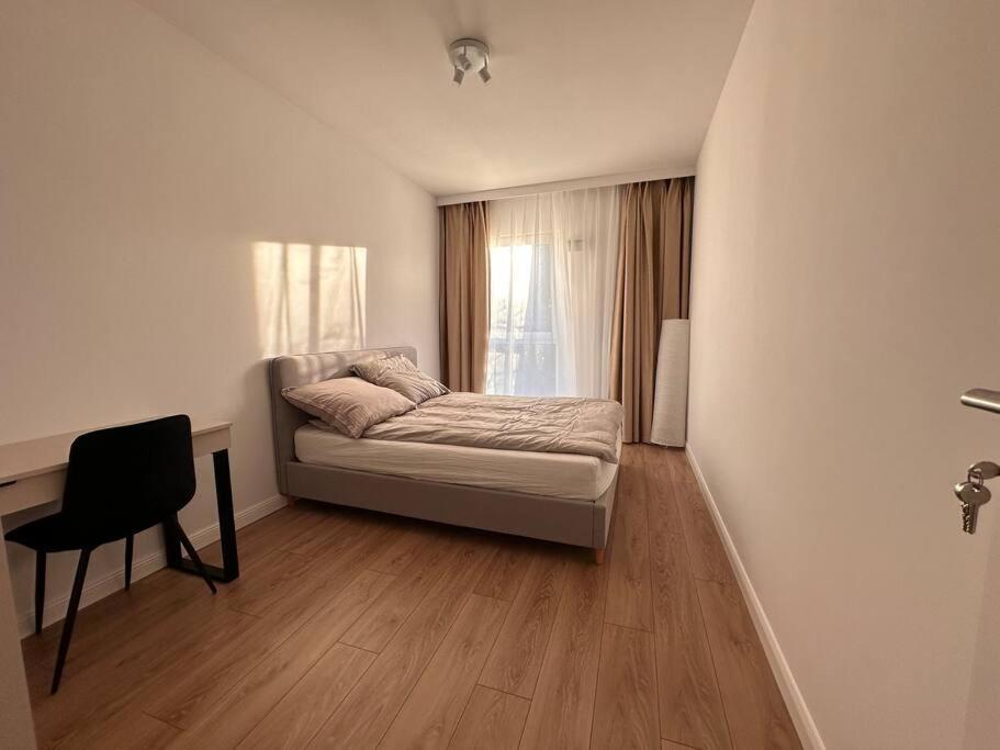 Kaskady Modern - Close To The Center *
